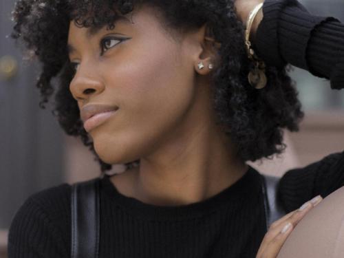 5 ways shea butter helps curly hair